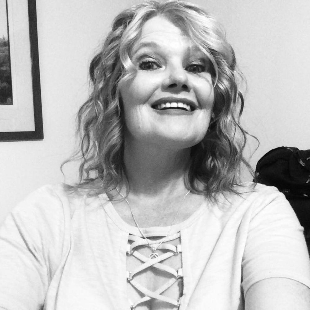 Meet your Posher, Michele